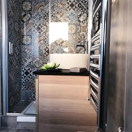 Vacanze 住宿加早餐酒店 卡尔塔尼塞塔