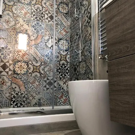 住宿加早餐酒店 Vacanze 卡尔塔尼塞塔