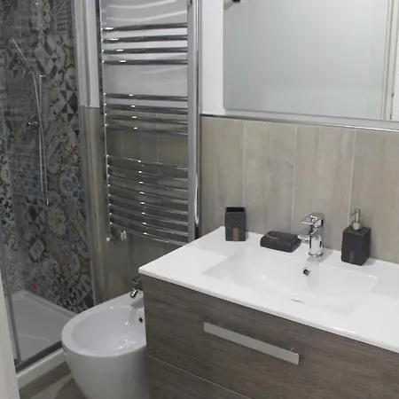 Vacanze 住宿加早餐酒店 卡尔塔尼塞塔